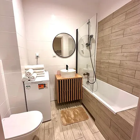 Apartment A44 By Real *