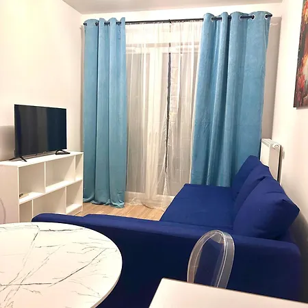 A44 By Real Apartment *