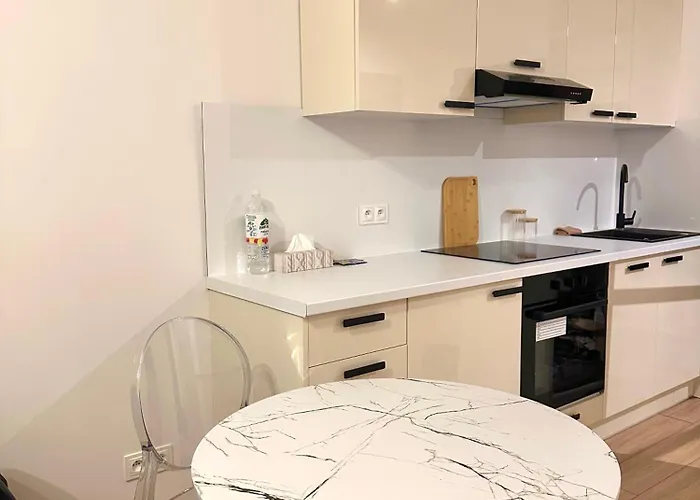 A44 By Real Apartment *